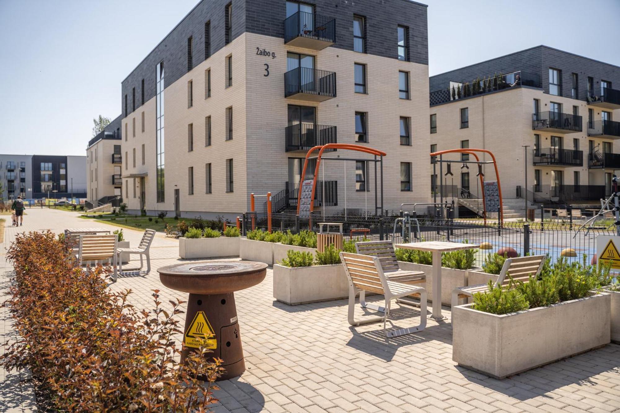 Lazdyneliu Vingis, Free Underground Parking, Long Stays Welcome Аеропорт Вільнюс Екстер'єр фото
